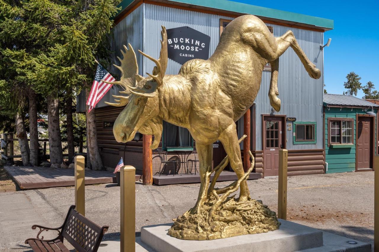 Hotel The Bucking Moose West Yellowstone Exterior foto