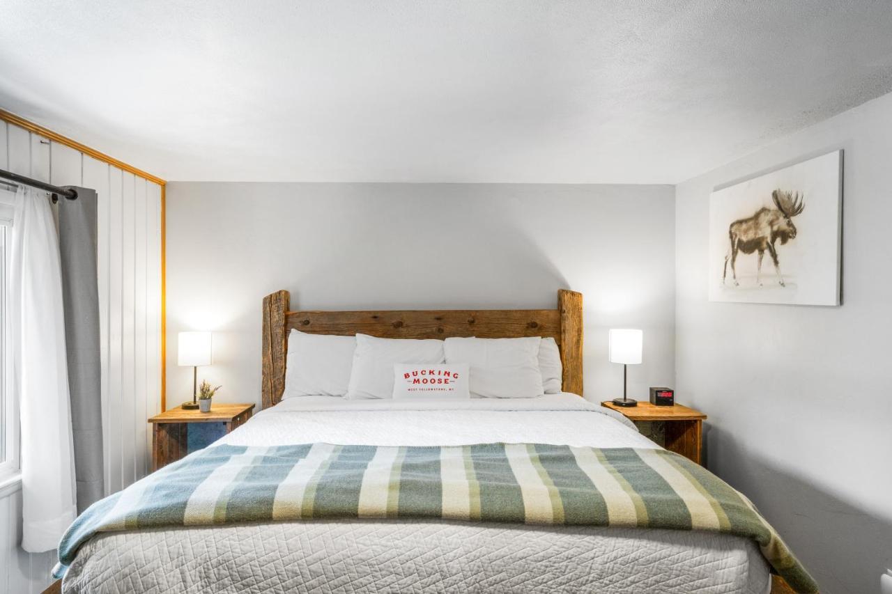 Hotel The Bucking Moose West Yellowstone Exterior foto