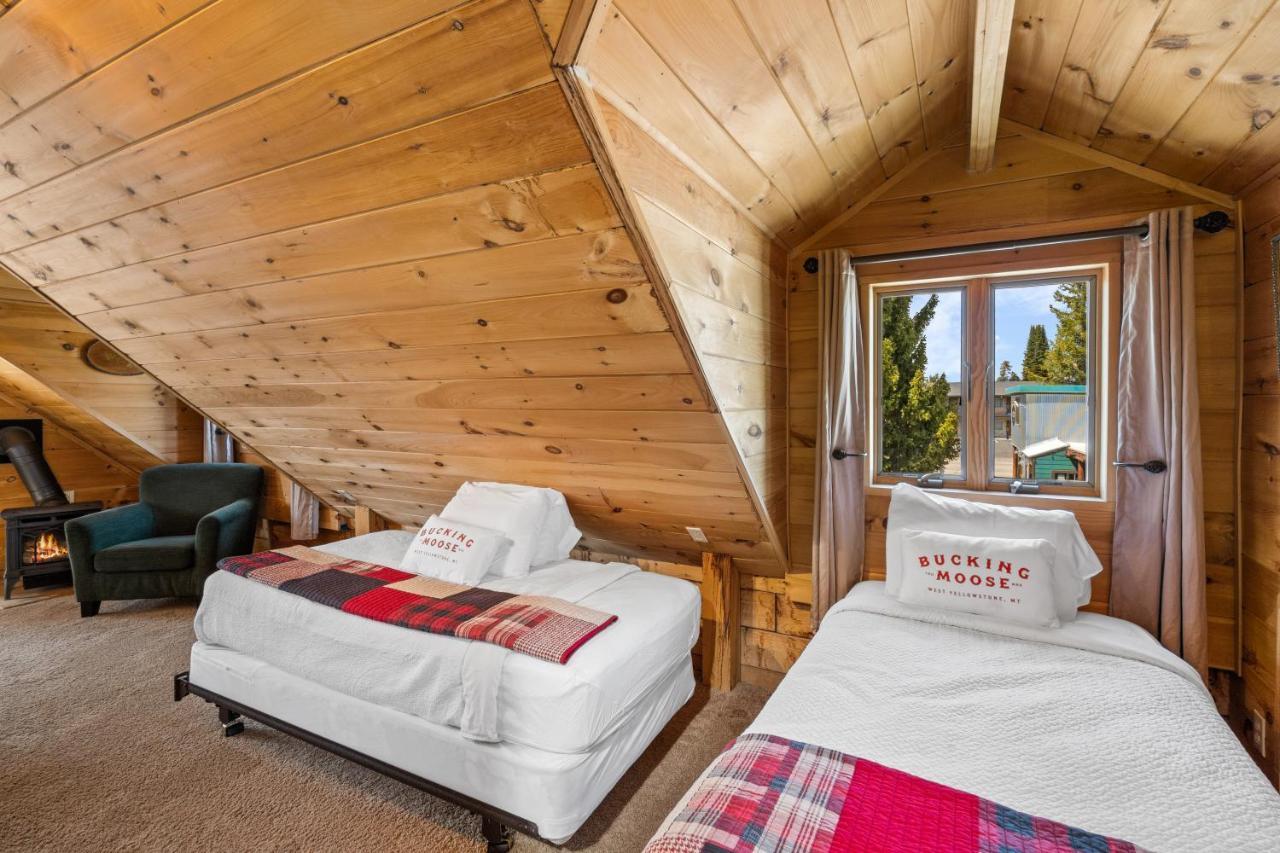 Hotel The Bucking Moose West Yellowstone Exterior foto